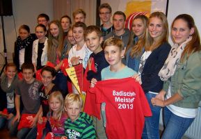 Unsere erfolgreichen Athletinnen und Athleten beim Saisonabschluss der TSG 1862 Weinheim Leichtathletik